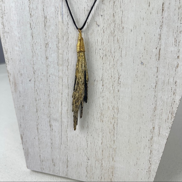 🚫SOLD🚫 NWOT Sage Goddess Alchemist Gold Plated Black Kyanite Pendant Necklace - Picture 3 of 16